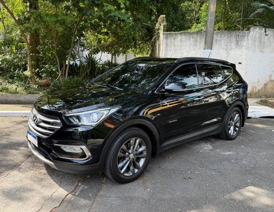 HYUNDAI SANTA FÉ 3.3 MPFI 4X4 7 LUGARES V6 270CV GASOLINA 4P AUTOMÁTICO HYUNDAI SANTA FÉ 3.3 MPFI 4X4 7 LUGARES V6 270CV GASOLINA 4P AUTOMÁTICO